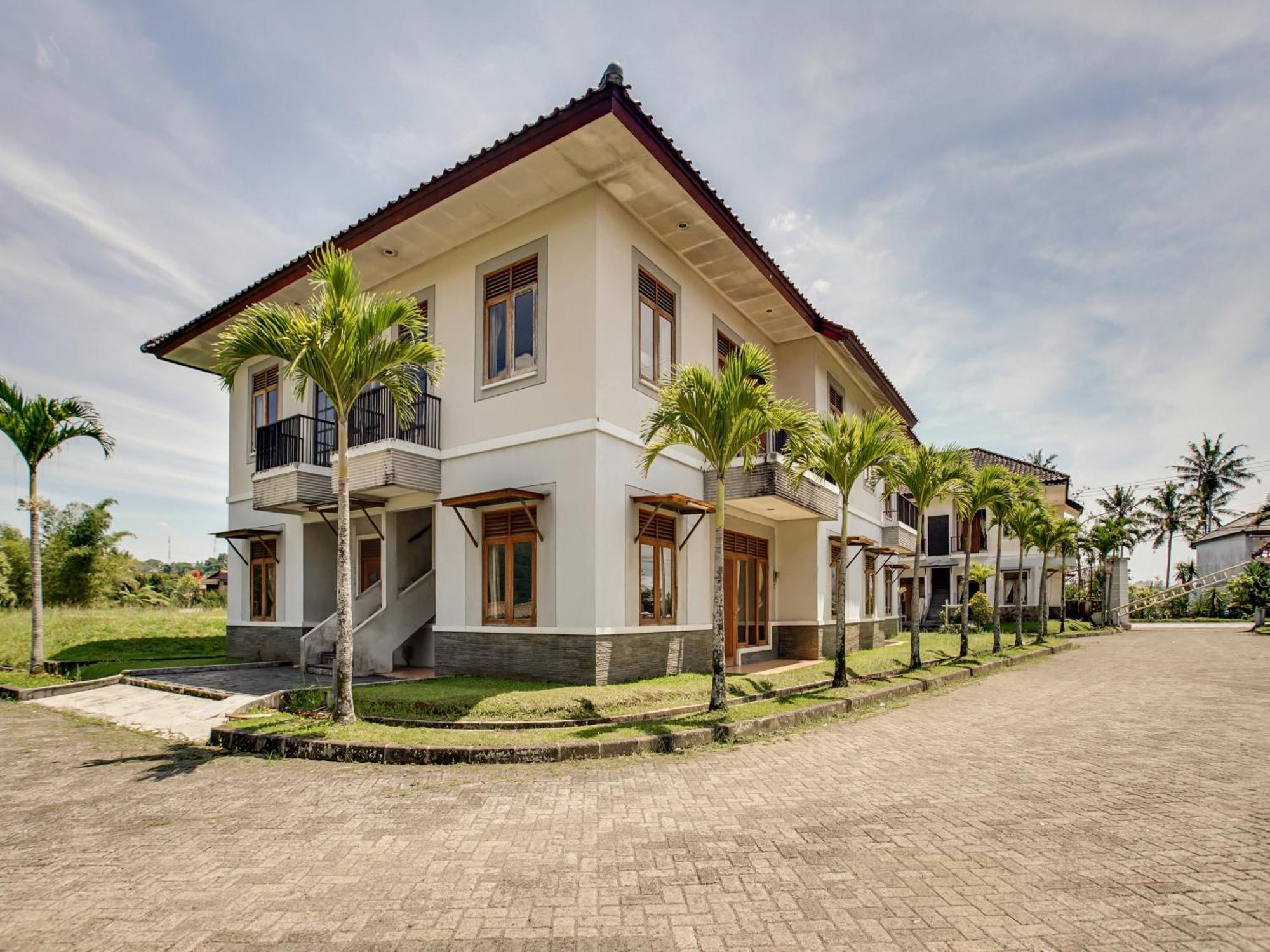 Oyo 3896 Villa Pesona Wisata Puncak 치안주르 외부 사진