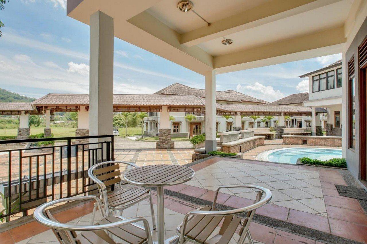 Oyo 3896 Villa Pesona Wisata Puncak 치안주르 외부 사진